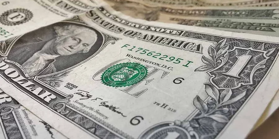 Valor-de-bonos-salvadorennos-tuvo-mejora-en-febrero